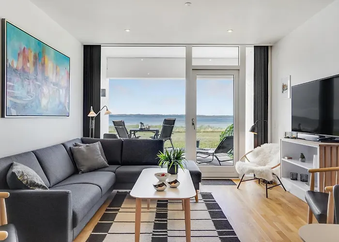2 Bedroom Lovely In Semesterbostad